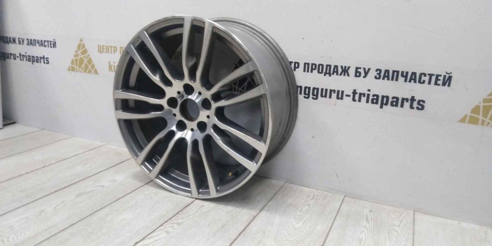 Диск колесный литой передний 8J R19 BMW 3 F30 OEM 36117850021 7850021 Диск колесный литой передний 8J R19 BMW 3 F30 OEM 36117850021 7850021