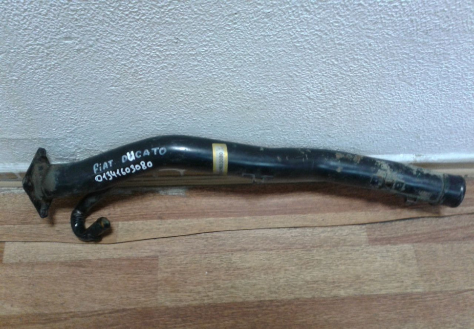 Горловина бензобака заливная Fiat Ducato oem 01341603080(СКЛ 3)