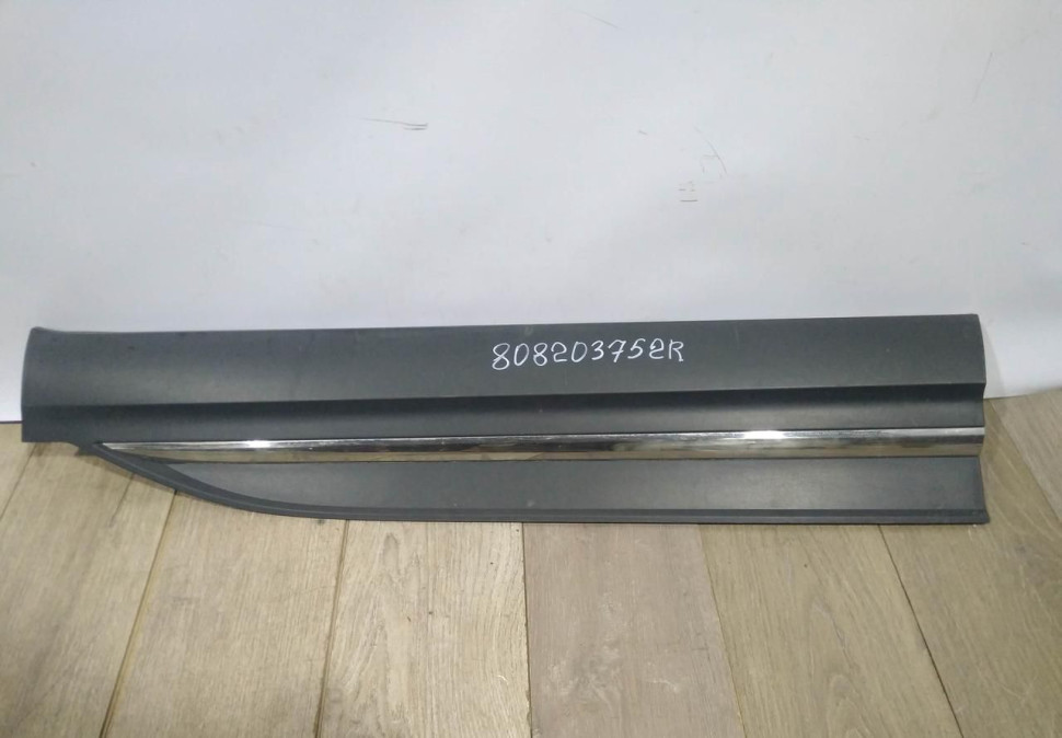 Молдинг передней правой двери бу Renault Koleos 2 OEM 808203752R