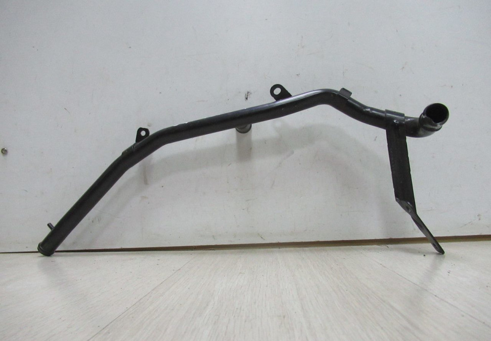 Трубка охлаждения жидкости металлическая Volkswagen Golf 7 oem 5q0121284