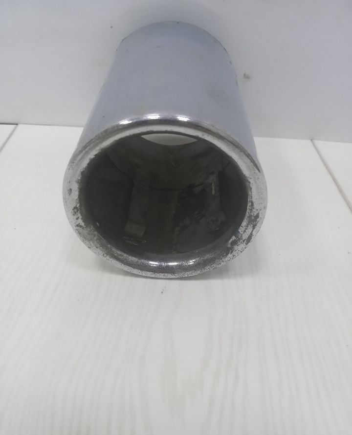 Насадка глушителя BMW 3 F30 OEM 18307610634 Насадка глушителя BMW 3 F30 OEM 18307610634