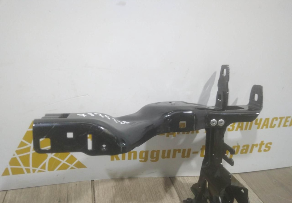 Кронштейн под фару правый бу BMW 7 G11 OEM 7375326 Кронштейн под фару правый бу BMW 7 G11 OEM 7375326