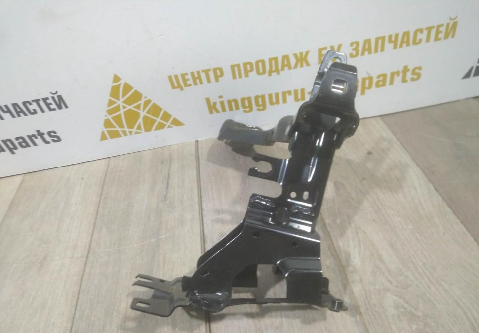 Кронштейн под фару правый бу BMW 7 G11 OEM 7375326 Кронштейн под фару правый бу BMW 7 G11 OEM 7375326