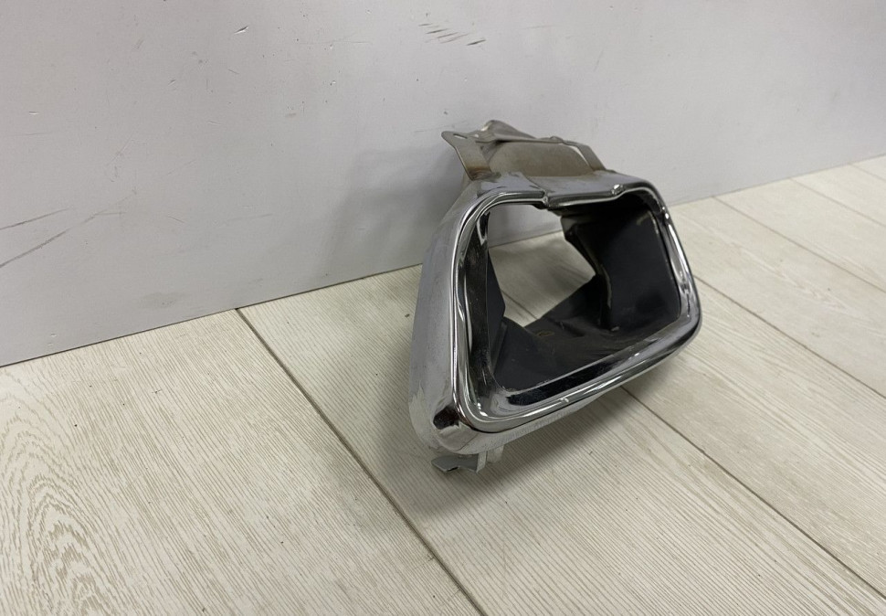 Насадка глушителя левая BMW X5 G05 M-Pack OEM 51128074189