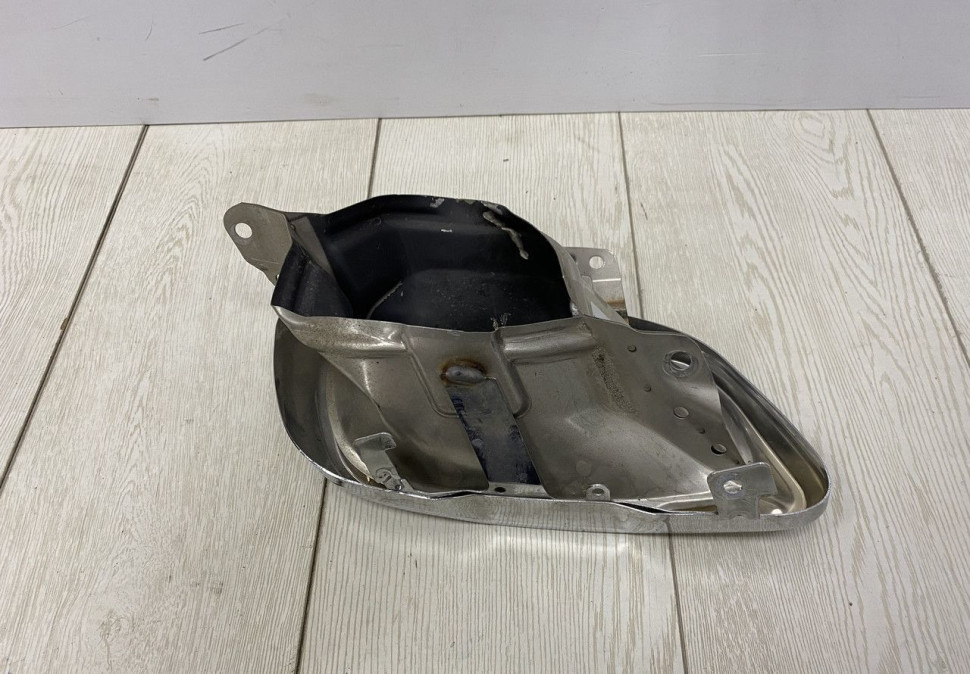 Насадка глушителя левая BMW X5 G05 M-Pack OEM 51128074189 Насадка глушителя левая BMW X5 G05 M-Pack OEM 51128074189
