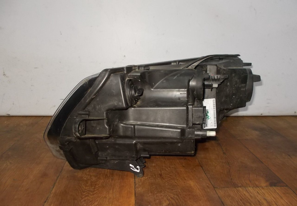 Фара правая бу Renault Logan 2 OEM 260105559R