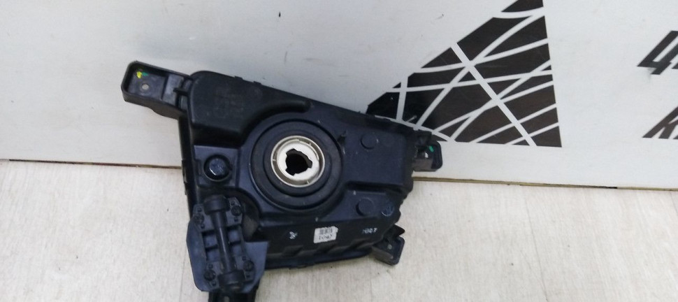 Противотмуманная фара правая Hyundai Creta oem 92202M0000