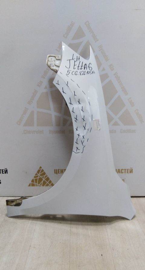 Крыло переднее левое Volkswagen Jetta 6 11-18 oem 5C6821105