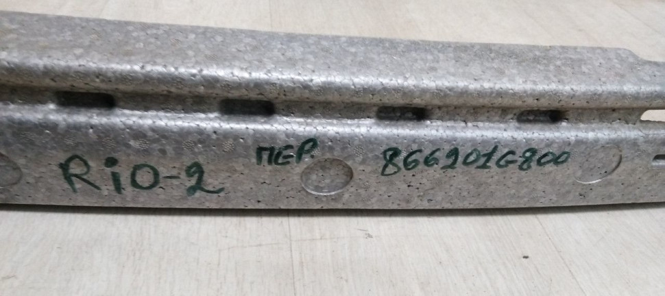 Абсорбер заднего бампера Kia Rio 2 oem 866201G800 (скл-3) Абсорбер заднего бампера Kia Rio 2 oem 866201G800 (скл-3)