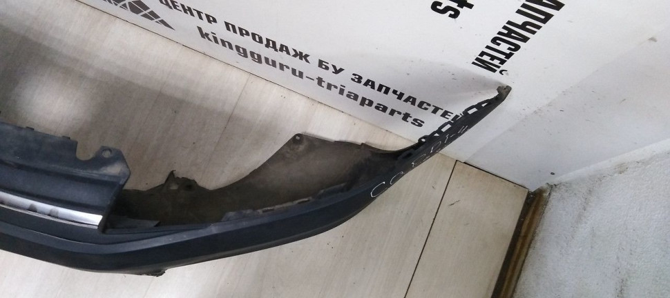 Бампер передний Volkswagen Caddy 3 oem 2k5807221 Бампер передний Volkswagen Caddy 3 oem 2k5807221