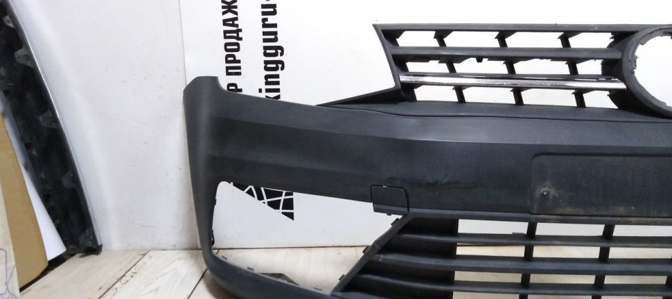 Бампер передний Volkswagen Caddy 3 oem 2k5807221