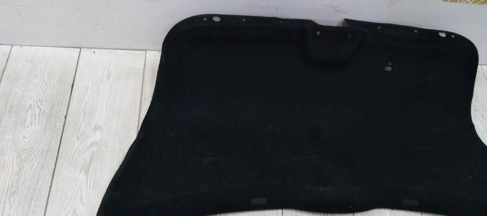 Обивка крышки багажника Skoda Octavia A7 OEM 5E5867975G