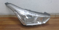 Фара правая Hyundai Creta oem 92102m0000 (трещина стекла)