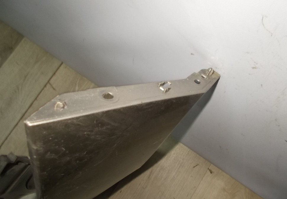 Бампер передний бу Skoda Rapid OEM 60U807221F (В)