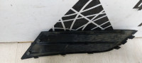 Решетка переднего бампера правая Volkswagen Jetta 6 до рест (11-14) oem 5CU853665