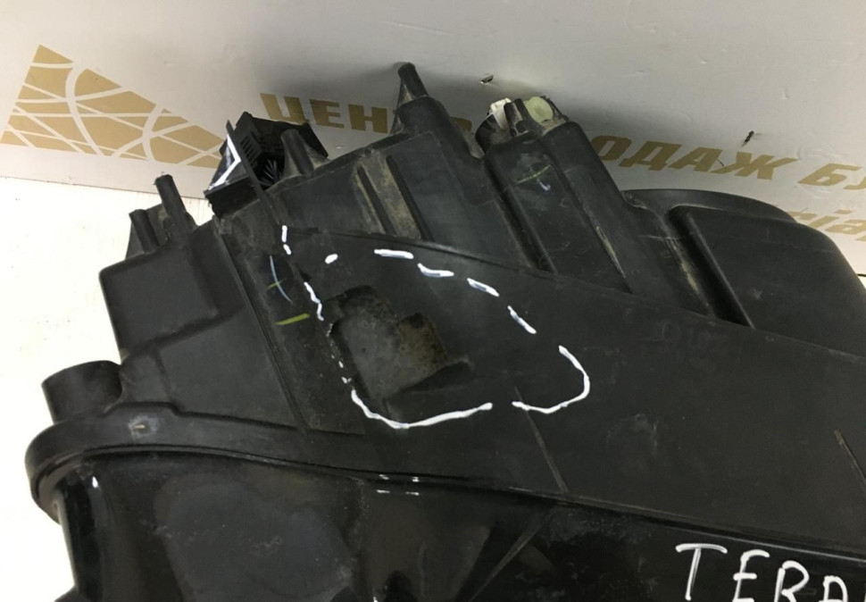 Фара правая LED Volkswagen Teramont 2017> oem 3CN941036B Фара правая LED Volkswagen Teramont 2017> oem 3CN941036B