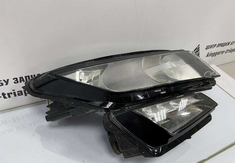 Фара галоген правая Skoda Kodiaq OEM 566941016B (скл-3)
