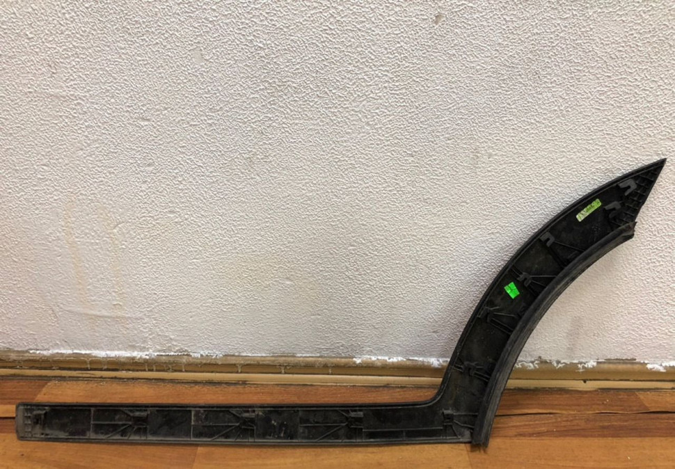 Молдинг двери задний правый Hyundai Tucson 3 15- oem 87734D7000 Молдинг двери задний правый Hyundai Tucson 3 15- oem 87734D7000