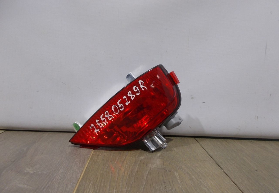 Фонарь противотуманный правый бу Renault Megane 3 OEM 265805289R