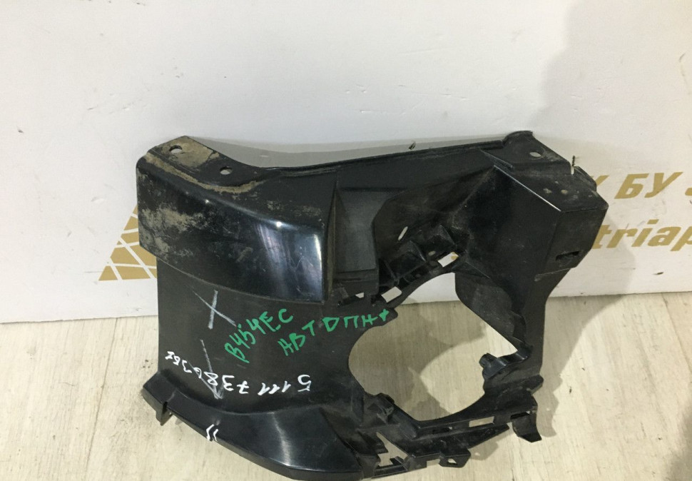 Кронштейн противотуманной фары левый BMW 3 F30 рестайлинг OEM 51117386361