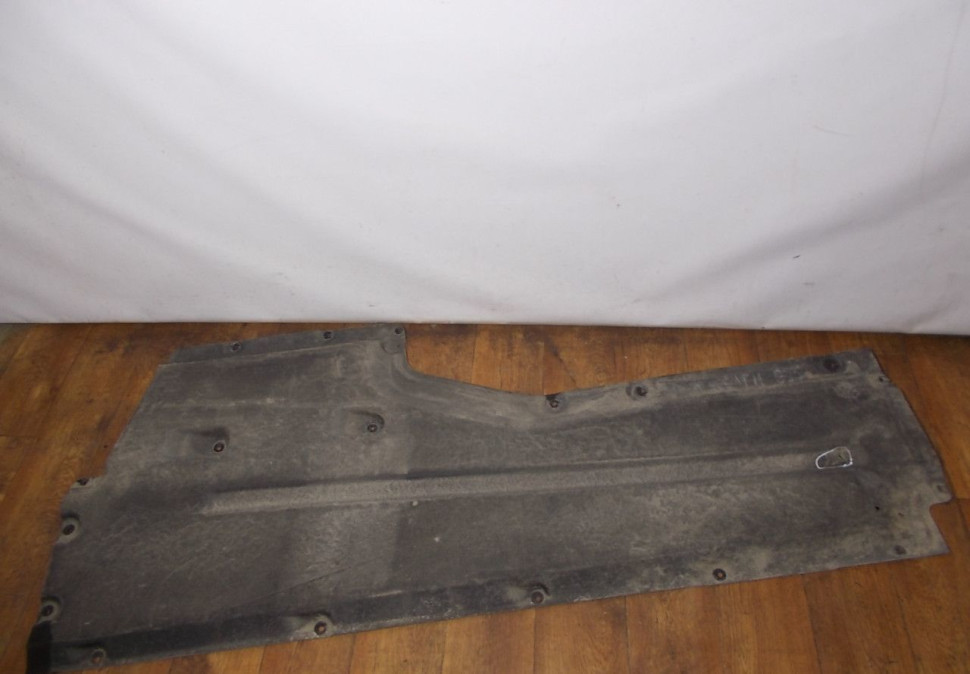 Защита днища левая бу BMW 6 G32 OEM OEM 51757374691