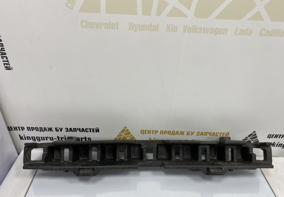 Абсорбер переднего бампера Skoda Rapid 2 OEM 60U807248C