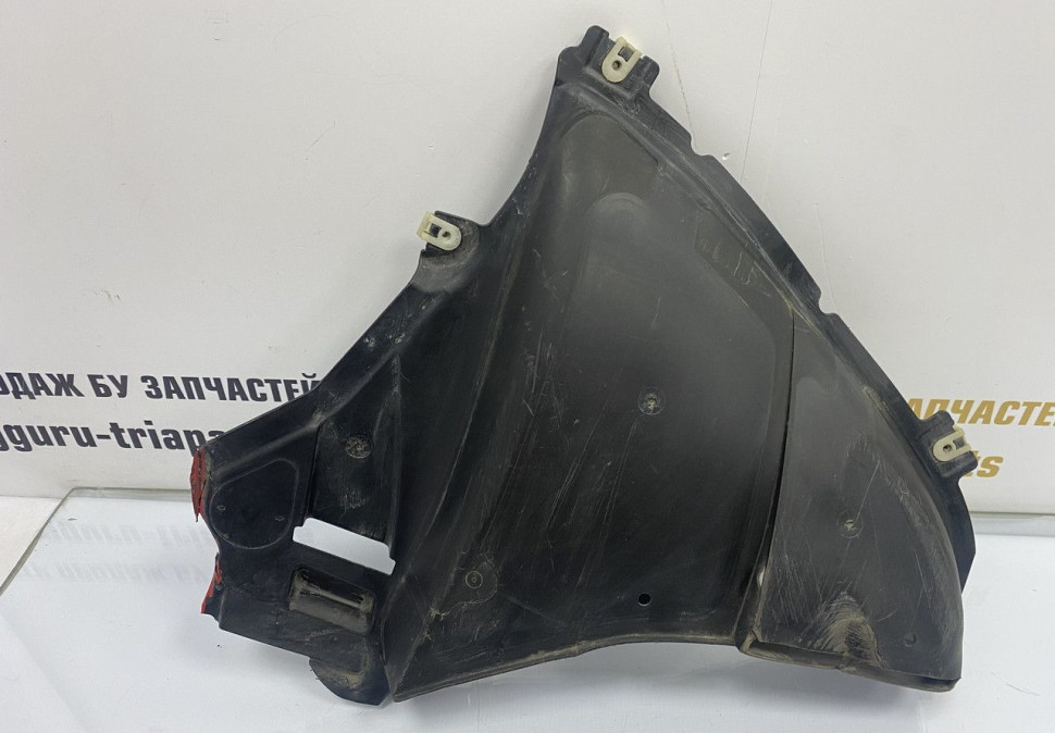 Защита переднего бампера левая бу BMW 5 G30 M-Pack OEM 51718060031