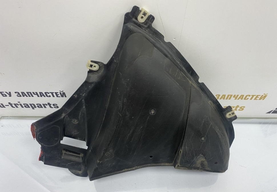 Защита переднего бампера левая бу BMW 5 G30 M-Pack OEM 51718060031 Защита переднего бампера левая бу BMW 5 G30 M-Pack OEM 51718060031