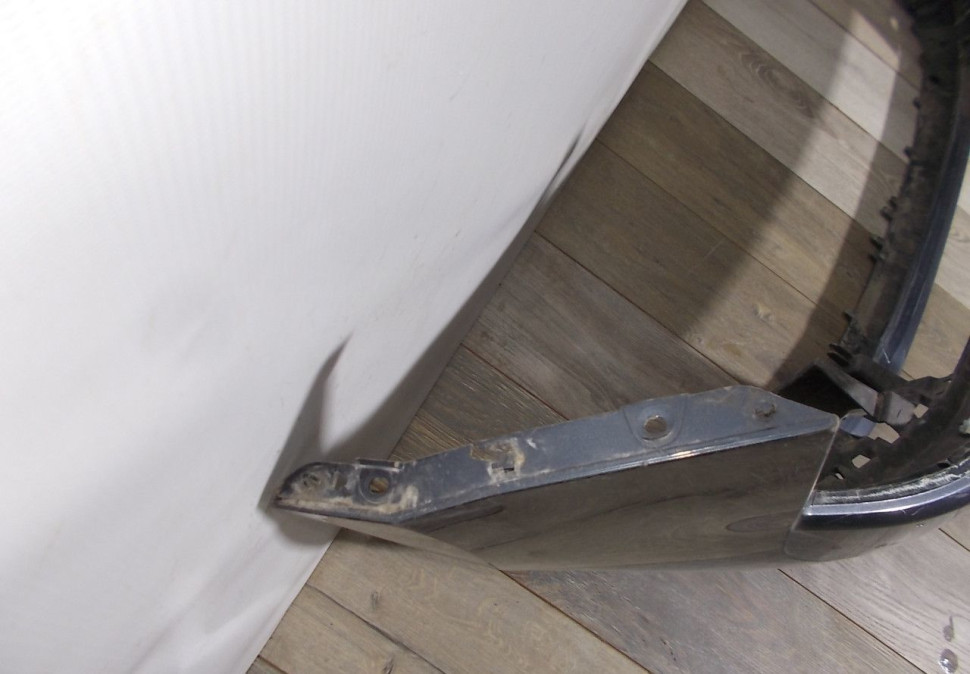 Бампер передний бу Skoda Rapid OEM 60U807221F