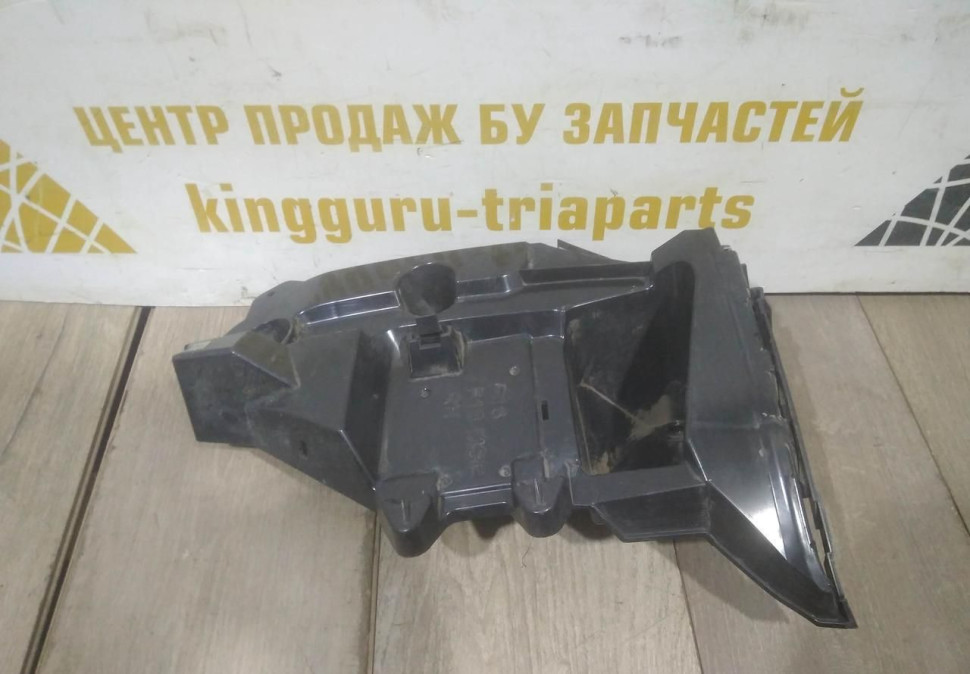 Кронштейн заднего бампера правый бу BMW X6 F16 OEM 51127338286