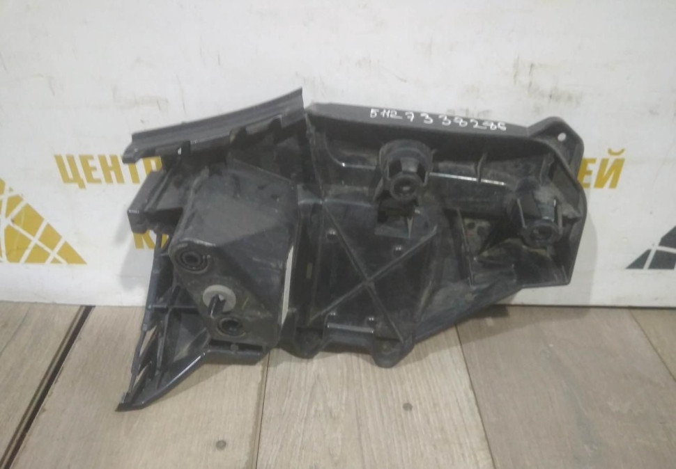 Кронштейн заднего бампера правый бу BMW X6 F16 OEM 51127338286