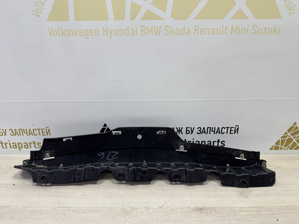 Пыльник заднего бампера бу BMW X4 F26 OEM 51128057007 Пыльник заднего бампера бу BMW X4 F26 OEM 51128057007