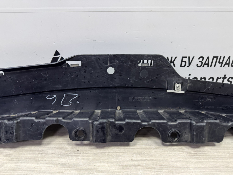 Пыльник заднего бампера бу BMW X4 F26 OEM 51128057007 Пыльник заднего бампера бу BMW X4 F26 OEM 51128057007