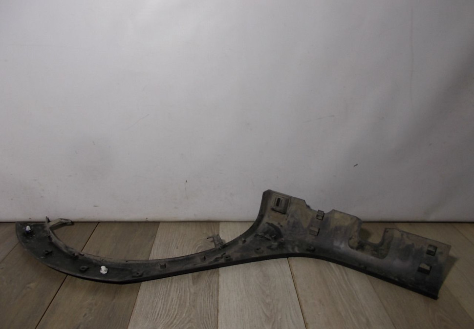 Молдинг крыла задний правый бу Renault Sandero 2 OEM 788A20172R Молдинг крыла задний правый бу Renault Sandero 2 OEM 788A20172R