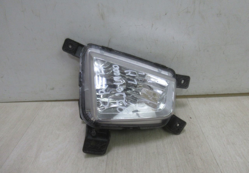 Противотуманная фара (ПТФ)левая Hyundai Creta oem 92201M0000