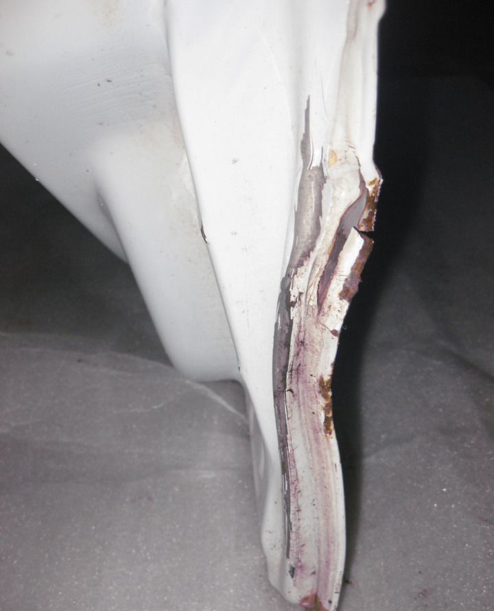 Дверь передняя правая Lada Granta (вмятина) (скл-3) Дверь передняя правая Lada Granta (вмятина) (скл-3)