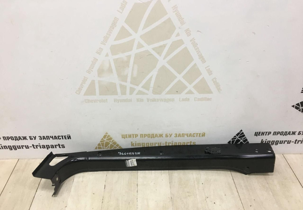 Стойка кузова задняя левая Renault Dokker OEM 766115910R