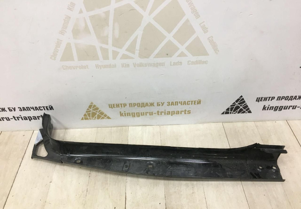 Стойка кузова задняя левая Renault Dokker OEM 766115910R Стойка кузова задняя левая Renault Dokker OEM 766115910R