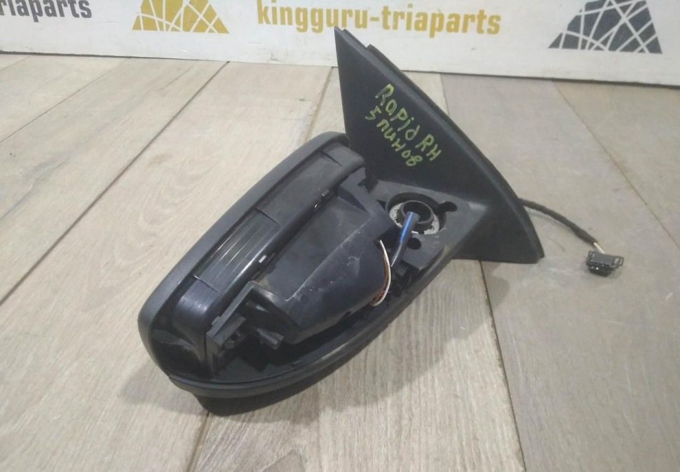 Корпус зеркала правый 5-пин бу Skoda Rapid OEM 5JB857502D Корпус зеркала правый 5-пин бу Skoda Rapid OEM 5JB857502D