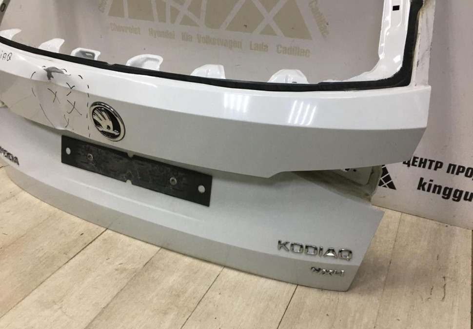 Крышка багажника Skoda Kodiaq OEM 565827025A