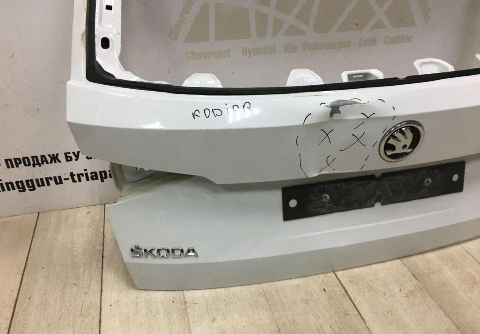 Крышка багажника Skoda Kodiaq OEM 565827025A
