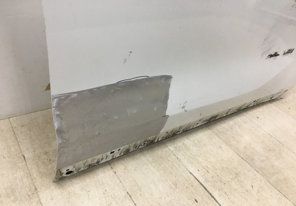 Дверь передняя правая BMW X1 F48 OEM 41007414370 Дверь передняя правая BMW X1 F48 OEM 41007414370