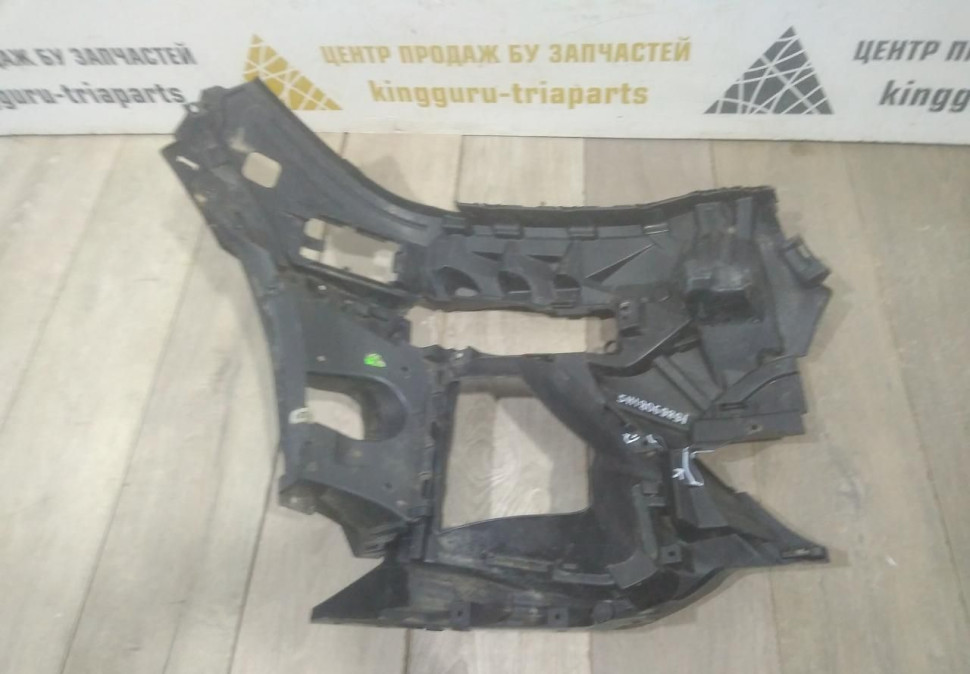 Кронштейн противотуманной фары левый бу BMW X7 G07 M-Pack OEM 51118069891