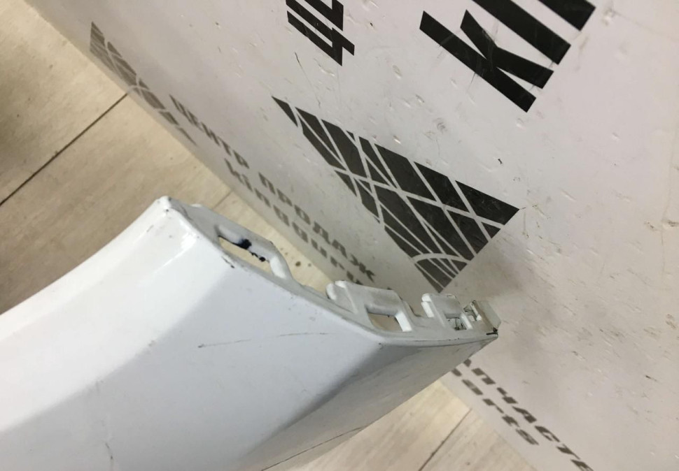 Бампер передний Renault Kaptur OEM 620228229R