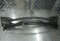 Жабо накладка Volkswagen Polo oem 6ru819415