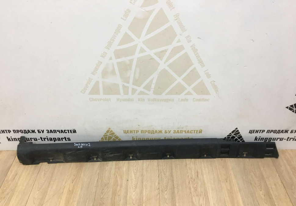 Порог левый Renault Sandero Stepway 2 OEM 764190070R