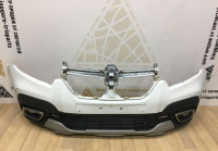Бампер передний Renault Sandero Stepway 2 рестайлинг OEM 620220494R