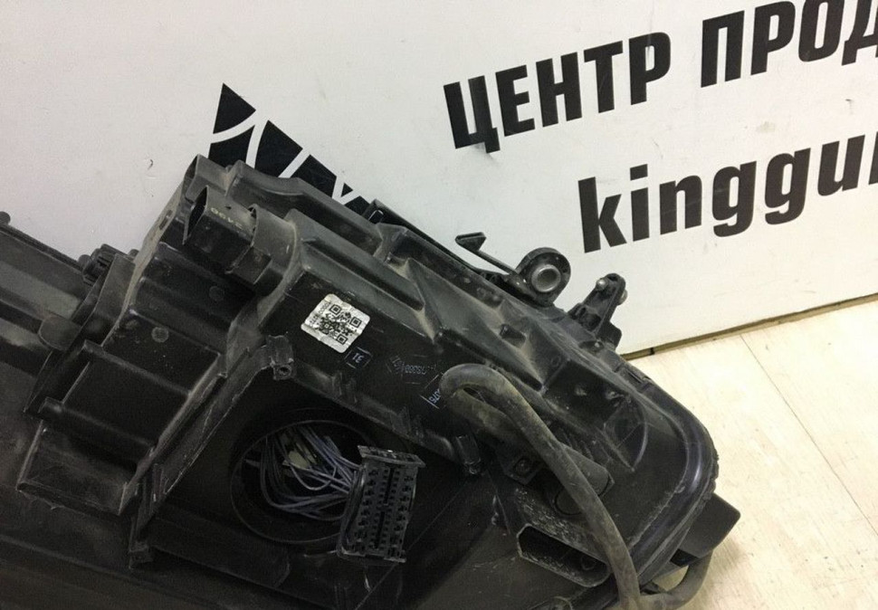 Фара левая LED Volkswagen Tiguan 2 oem 5NB941081D