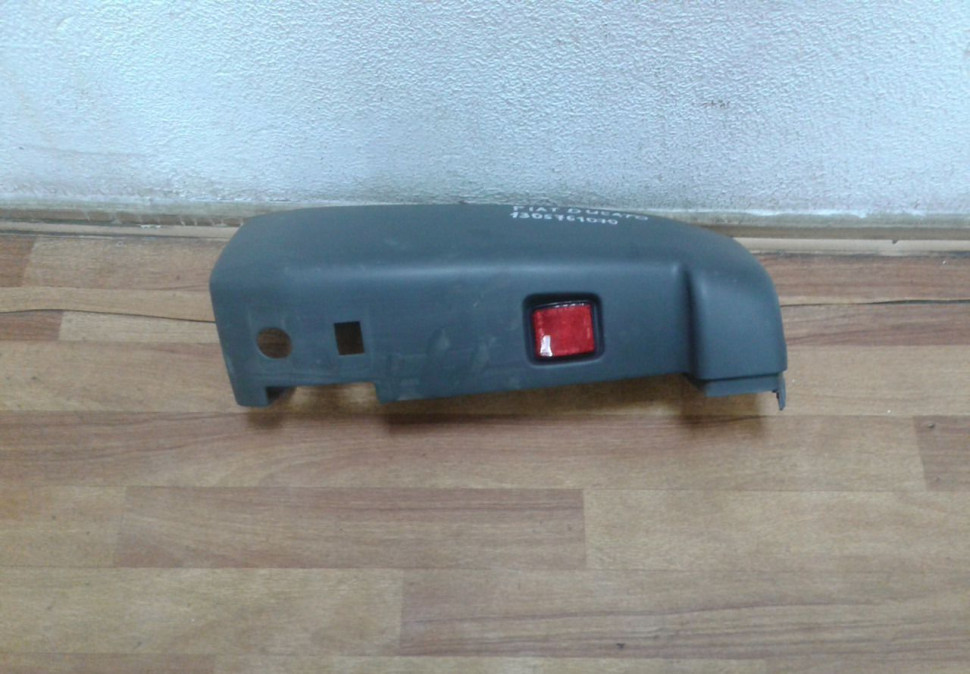 Накладка заднего бампера правая Fiat Ducato 3 Oem 1305761070 (скл-3)