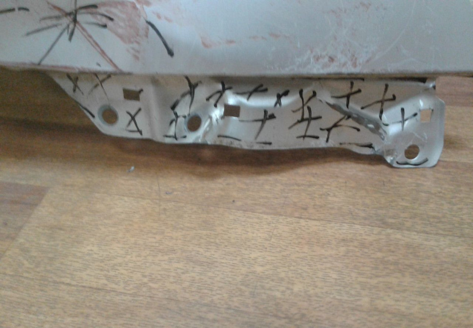 Крыло переднее правое Hyundai ix35 oem 663212S000 (вмятина) Крыло переднее правое Hyundai ix35 oem 663212S000 (вмятина)